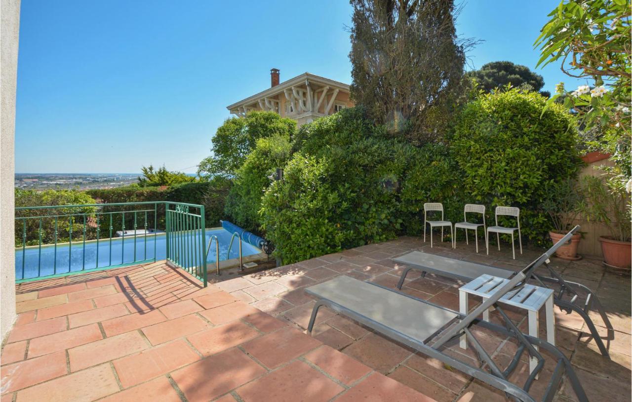 Cozy Home In Sete With Outdoor Swimming Pool Dış mekan fotoğraf