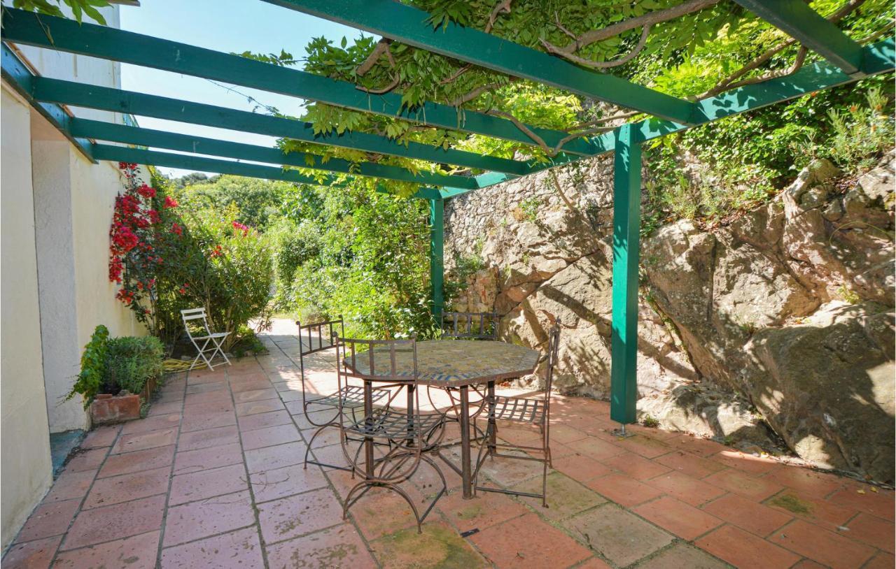Cozy Home In Sete With Outdoor Swimming Pool Dış mekan fotoğraf